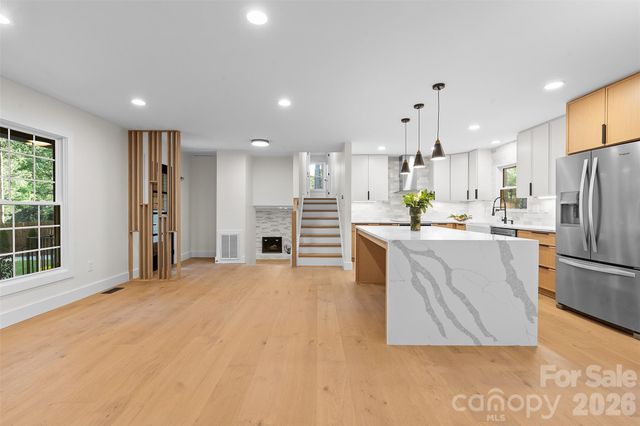 509 Selkirk Place, Charlotte, NC 28270