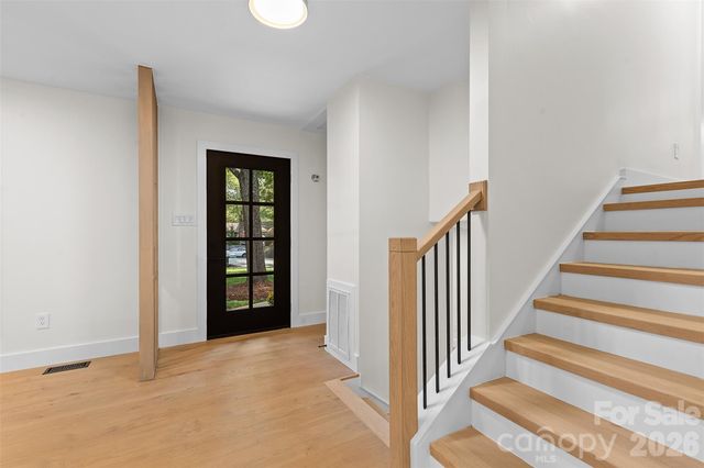 509 Selkirk Place, Charlotte, NC 28270