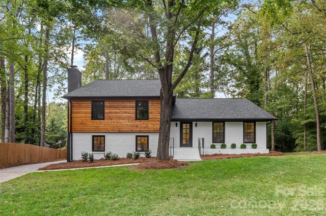 509 Selkirk Place, Charlotte, NC 28270