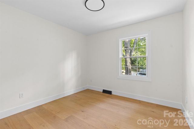 509 Selkirk Place, Charlotte, NC 28270