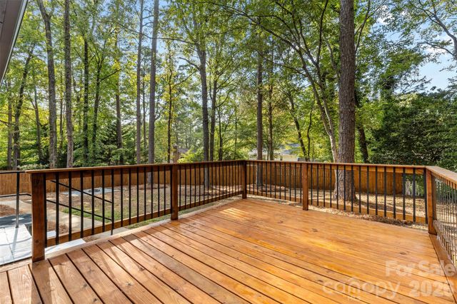 509 Selkirk Place, Charlotte, NC 28270