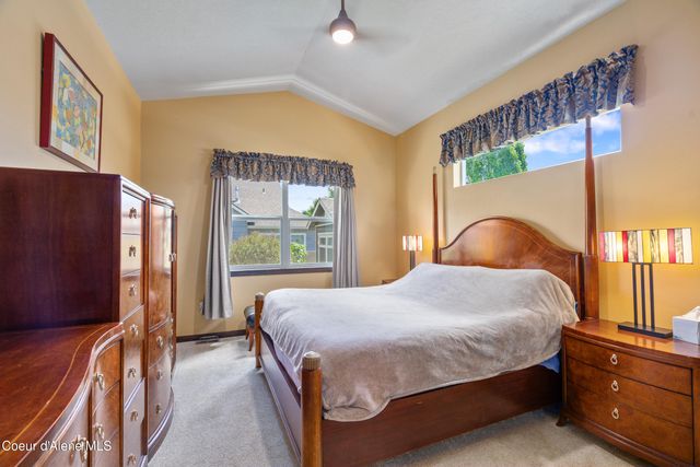 3020 N Backweight Loop, Post Falls, ID 83854