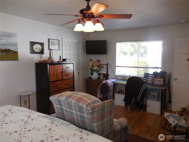 2450 Madrona Drive SE, Port Orchard, WA 98366