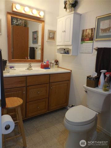 2450 Madrona Drive SE, Port Orchard, WA 98366