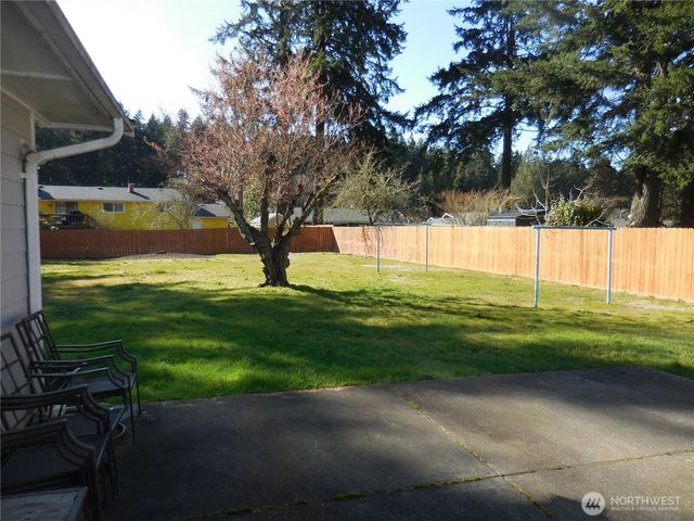 2450 Madrona Drive SE, Port Orchard, WA 98366