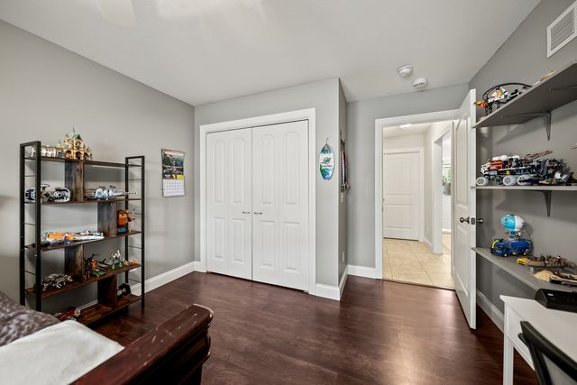 520 Pinehurst Drive, Eldridge, IA 52748