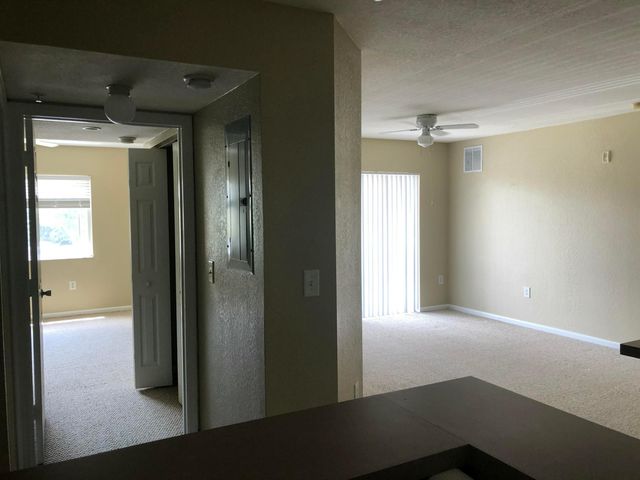 181 SW Palm Dr Apt 203, Port St Lucie, FL 34986