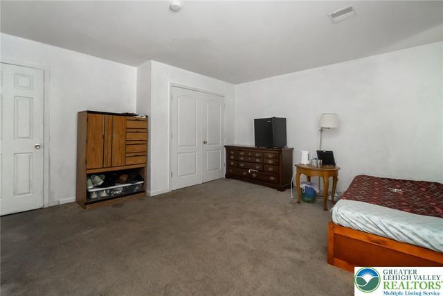 2152 East Boulevard, Bethlehem City, PA 18017