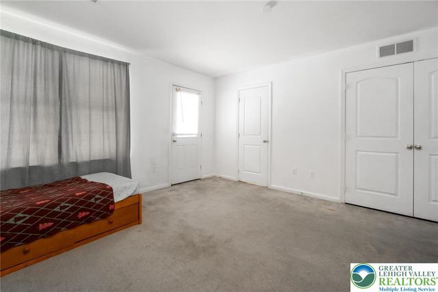 2152 East Boulevard, Bethlehem City, PA 18017