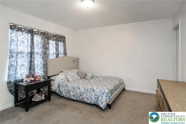 2152 East Boulevard, Bethlehem City, PA 18017