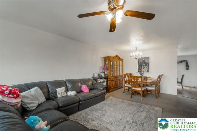 2152 East Boulevard, Bethlehem City, PA 18017