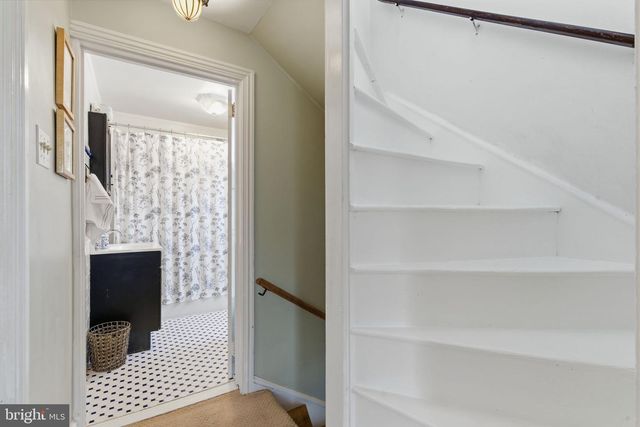 405 LEVERINGTON AVE, Philadelphia, PA 19128