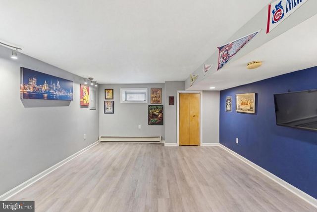 405 LEVERINGTON AVE, Philadelphia, PA 19128