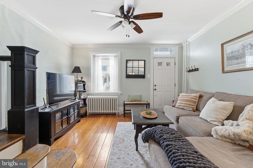 405 LEVERINGTON AVE, Philadelphia, PA 19128