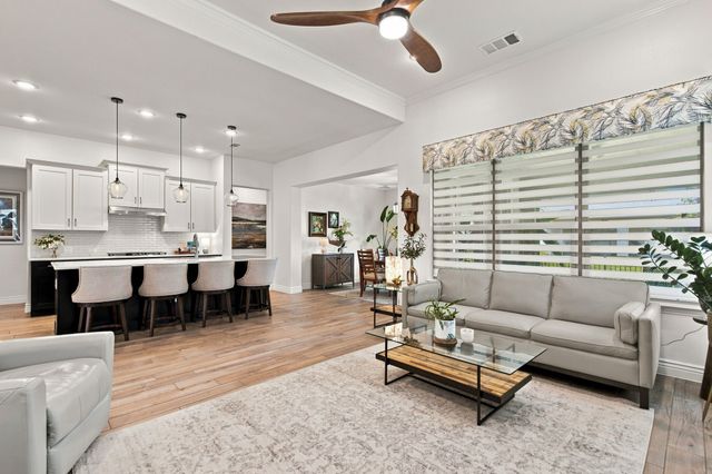 9620 Creekwood Drive, Denton, TX 76207