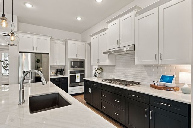 9620 Creekwood Drive, Denton, TX 76207