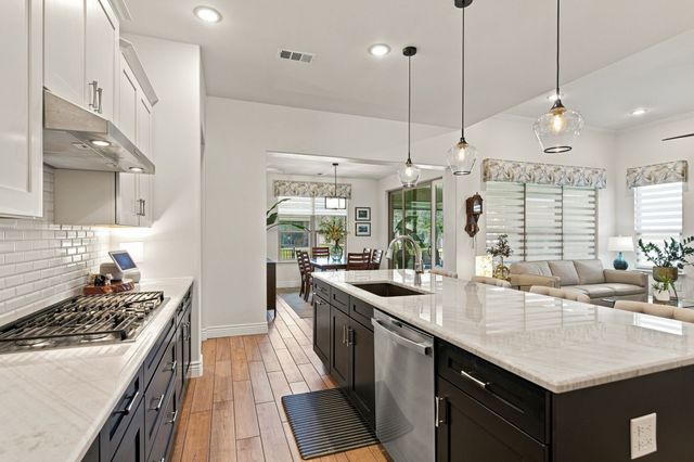 9620 Creekwood Drive, Denton, TX 76207