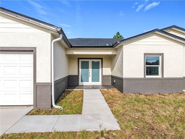 336 Hermosa AVE, Lehigh Acres, FL 33974