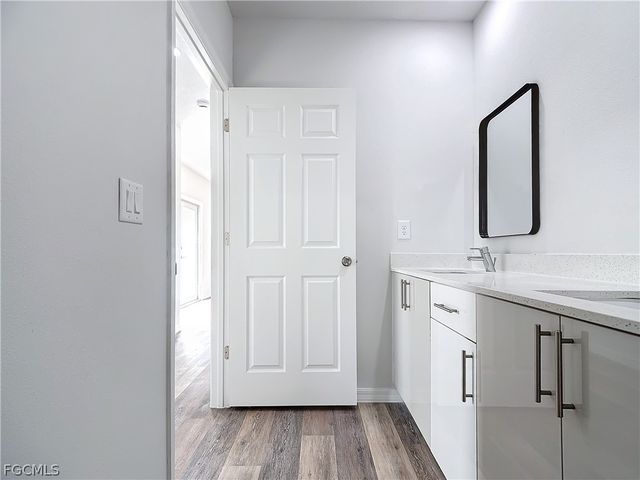 336 Hermosa AVE, Lehigh Acres, FL 33974