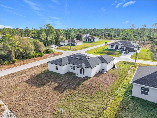 336 Hermosa AVE, Lehigh Acres, FL 33974