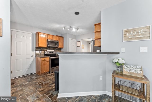 9402 BRAKEN CT, Fredericksburg, VA 22408