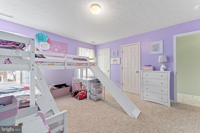 9402 BRAKEN CT, Fredericksburg, VA 22408