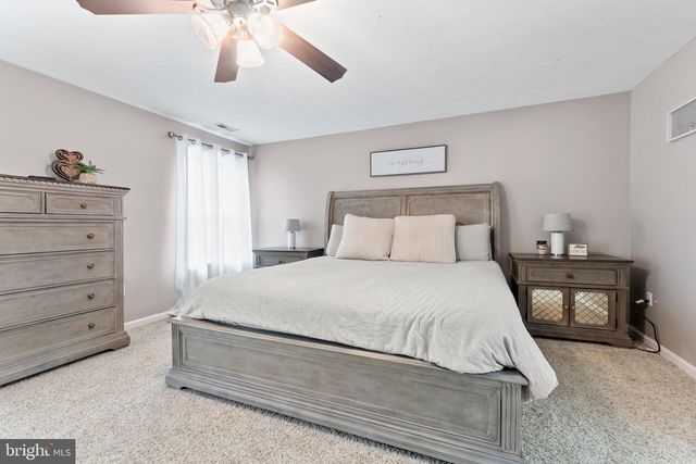 9402 BRAKEN CT, Fredericksburg, VA 22408