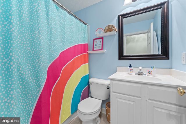 9402 BRAKEN CT, Fredericksburg, VA 22408