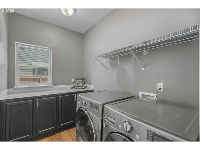 30832 Nw YORKSHIRE St, North Plains, OR 97133