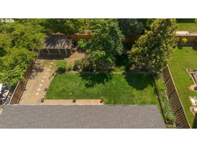 30832 Nw YORKSHIRE St, North Plains, OR 97133