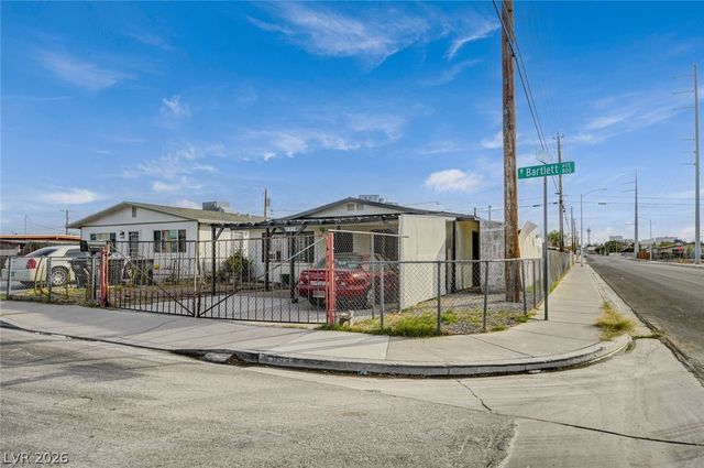 893 West Bartlett Avenue, Las Vegas, NV 89106