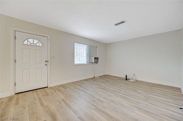 893 West Bartlett Avenue, Las Vegas, NV 89106