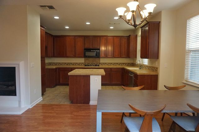 5224 Vesta Cir, Stockton, CA 95219