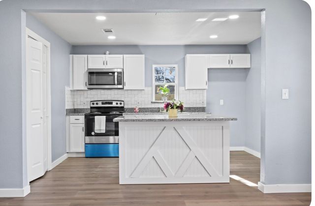 2837 May Street, Fort Worth, TX 76110