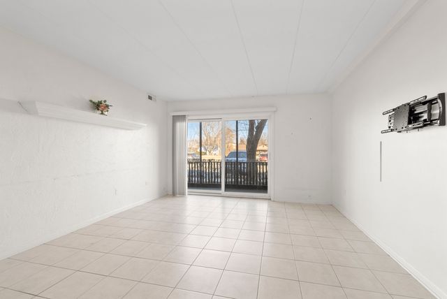 5003 W 135th Street 1, Crestwood, IL 60418