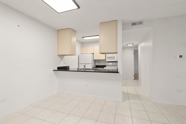 5003 W 135th Street 1, Crestwood, IL 60418