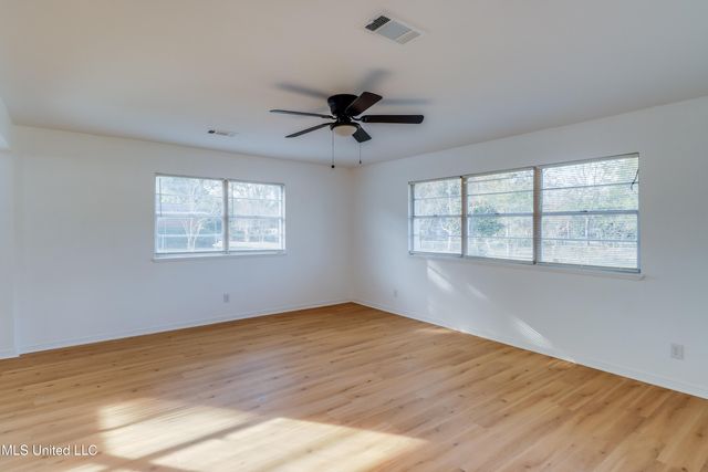 2470 Carter Road, Biloxi, MS 39531