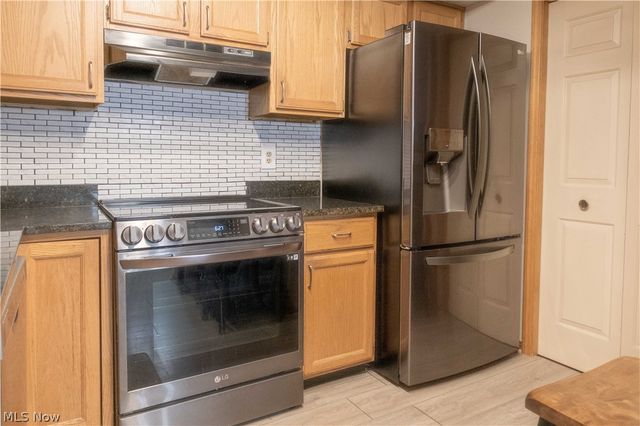 1448 Cedarwood Drive C1, Westlake, OH 44145