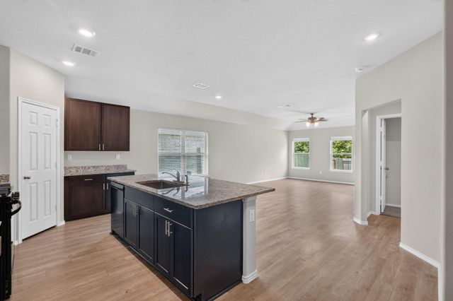 168 Ashe Juniper Way, Montgomery, TX 77354