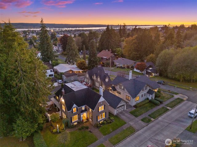 317 W 10th Street, Aberdeen, WA 98520