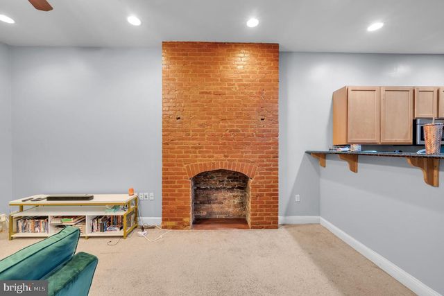 2210 N CHARLES ST, Baltimore, MD 21218