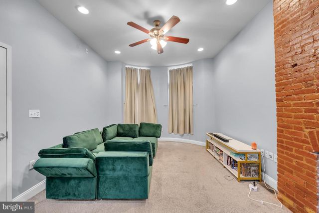 2210 N CHARLES ST, Baltimore, MD 21218