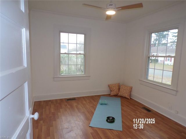 119 Dale CIR, Franklin, VA 23851