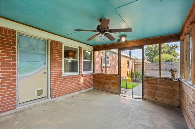 1513 21st Street N, Texas City, TX 77590