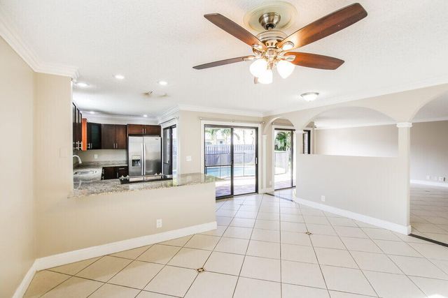11235 NW 43rd Place, Coral Springs, FL 33065