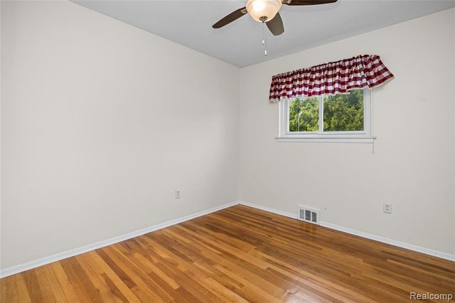 14743 Newburgh Road, Livonia, MI 48154
