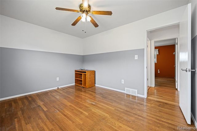14743 Newburgh Road, Livonia, MI 48154