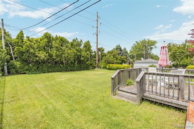 14743 Newburgh Road, Livonia, MI 48154