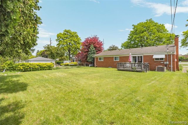 14743 Newburgh Road, Livonia, MI 48154