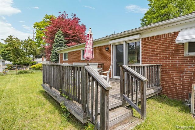 14743 Newburgh Road, Livonia, MI 48154